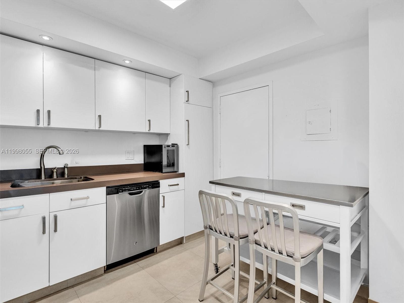 500 Bayview Dr 1132 photo 13