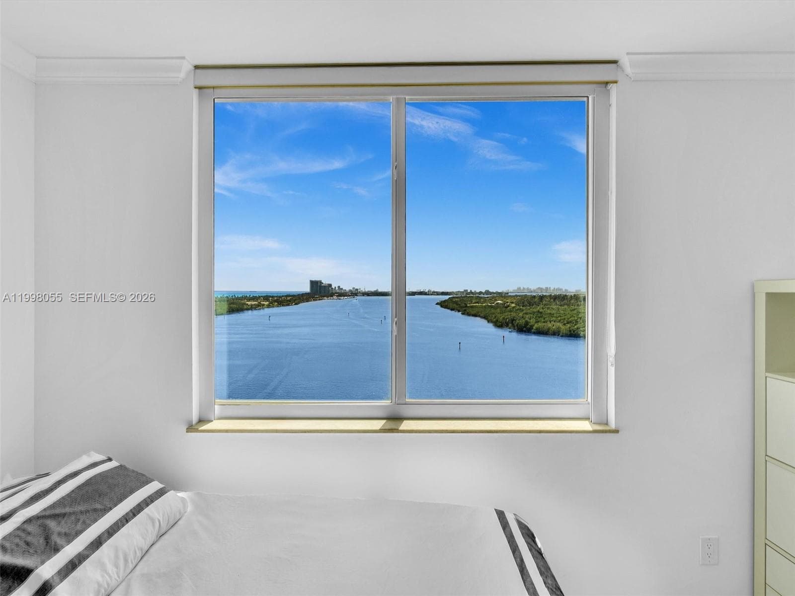 500 Bayview Dr 1132 photo 18