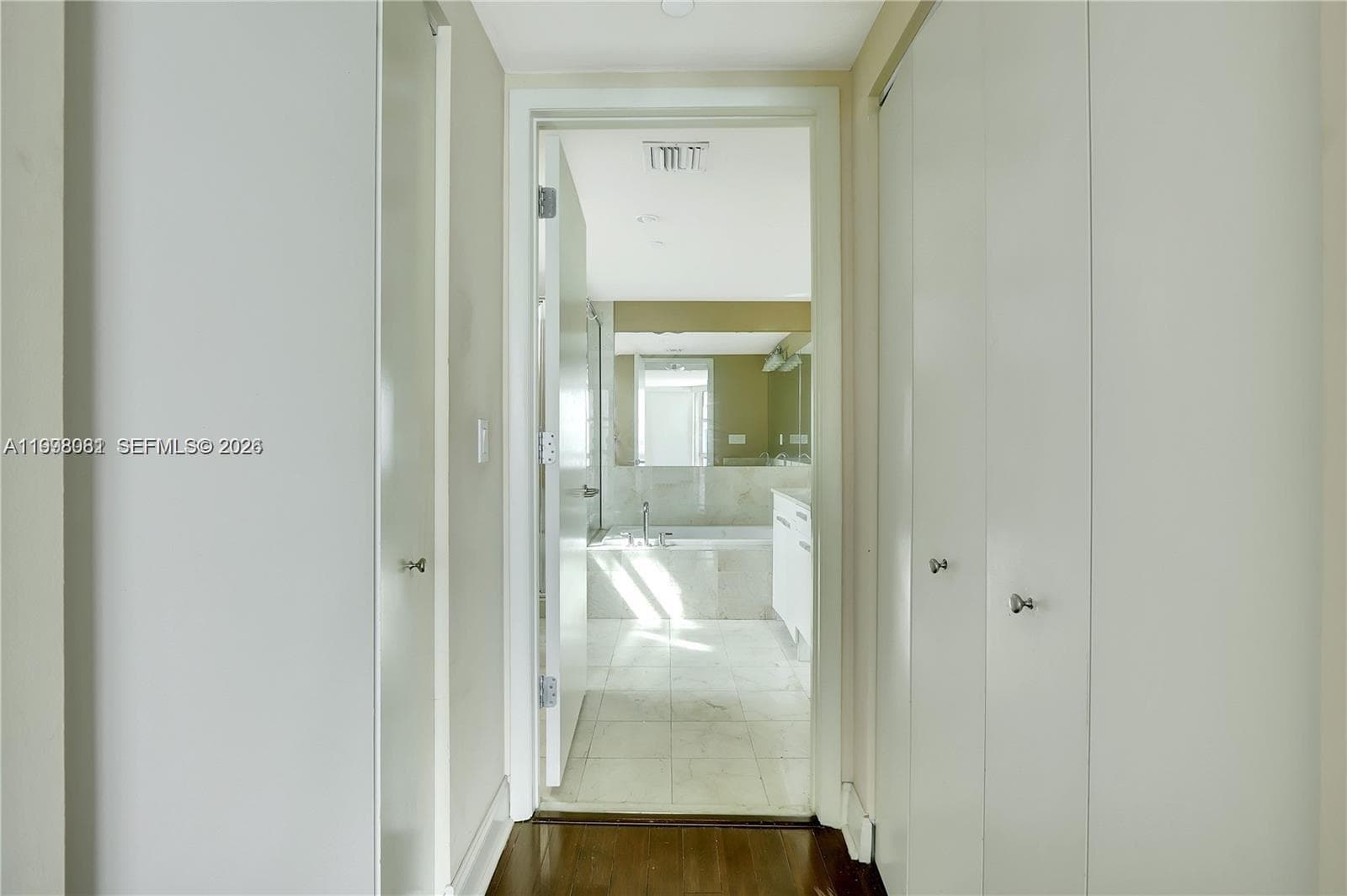 3131 188th St 1-1205 photo 22