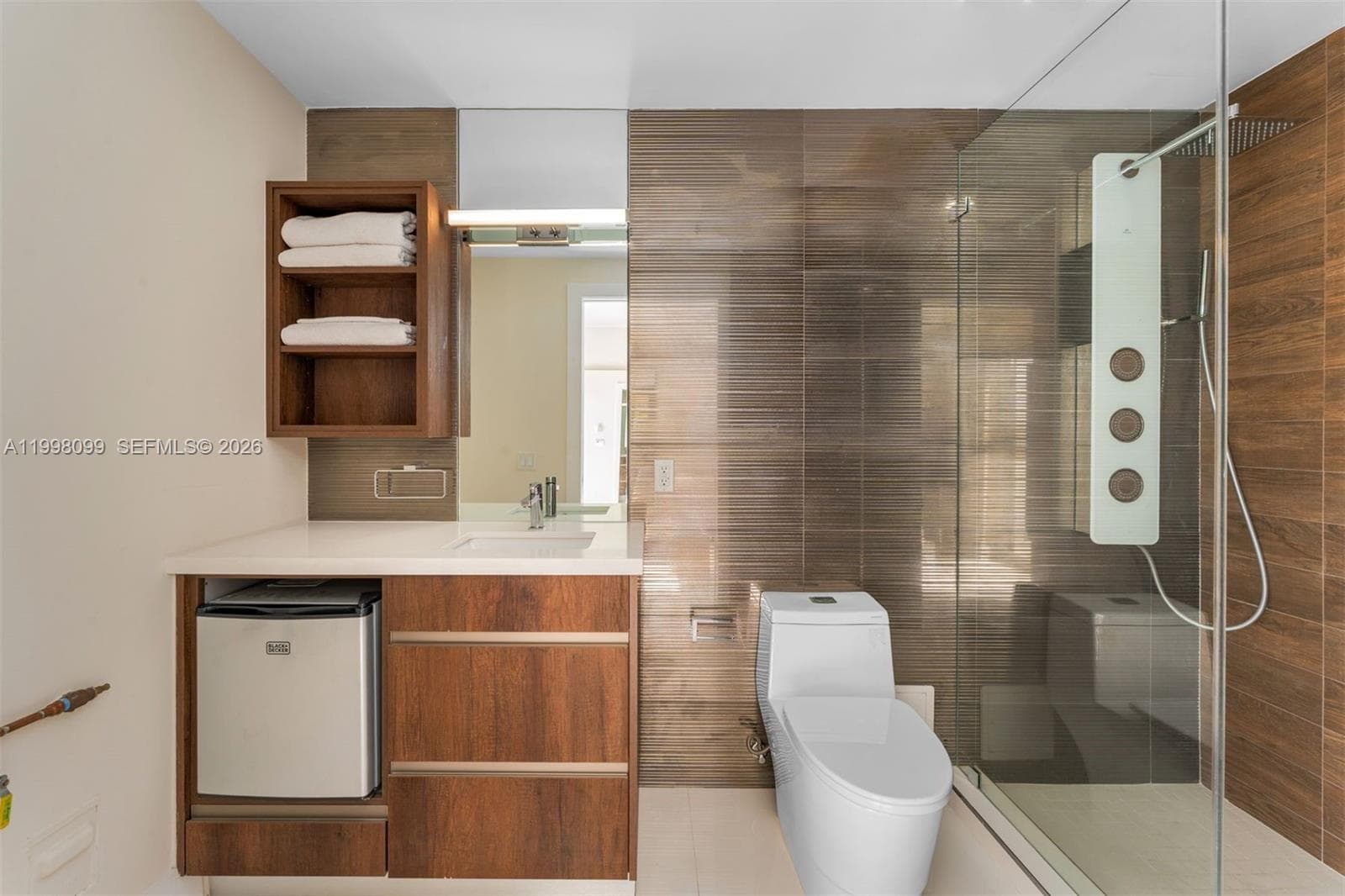 3739 Collins Avenue N-604 photo 21