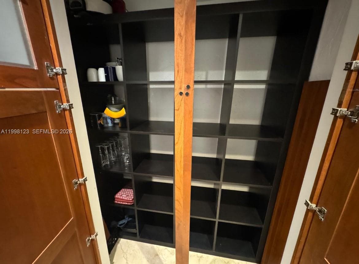 5825 Collins Ave 9B photo 14