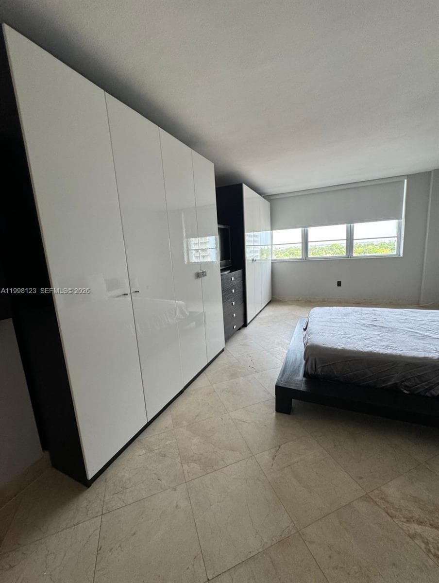 5825 Collins Ave 9B photo 21