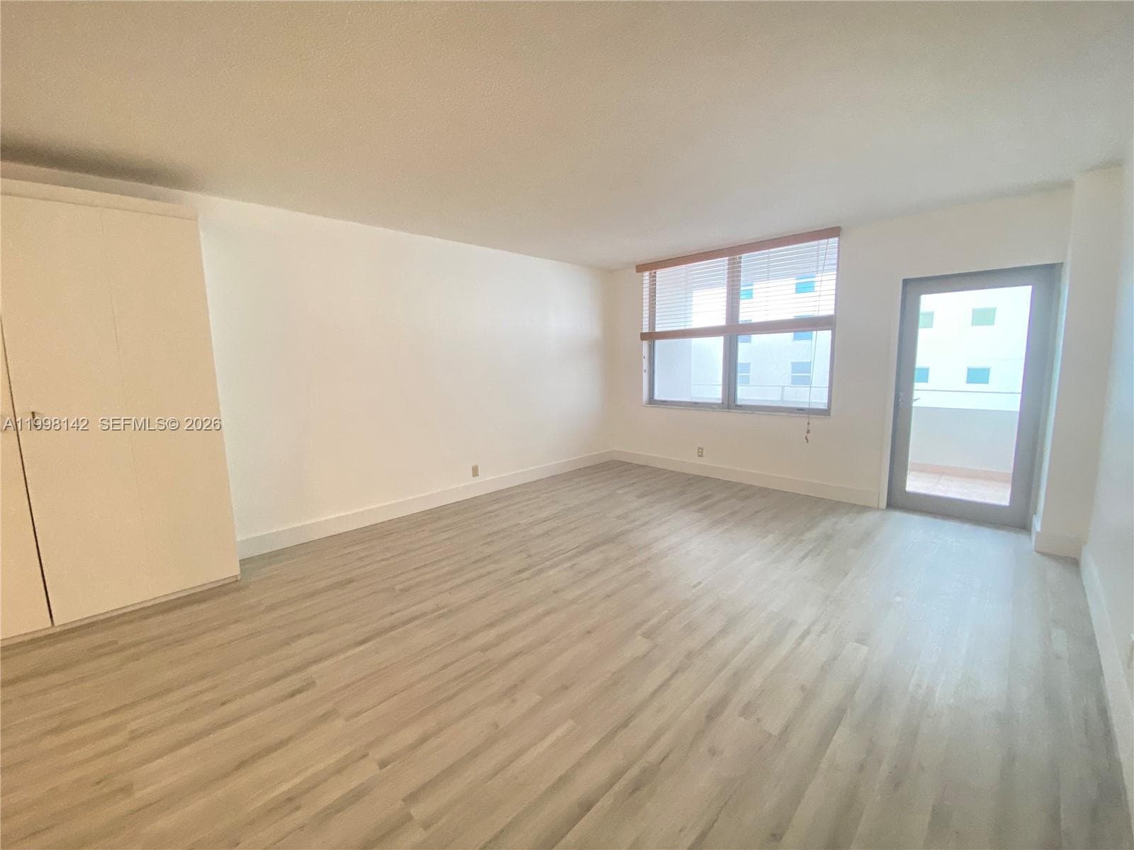 9225 Collins Ave 706 photo 3