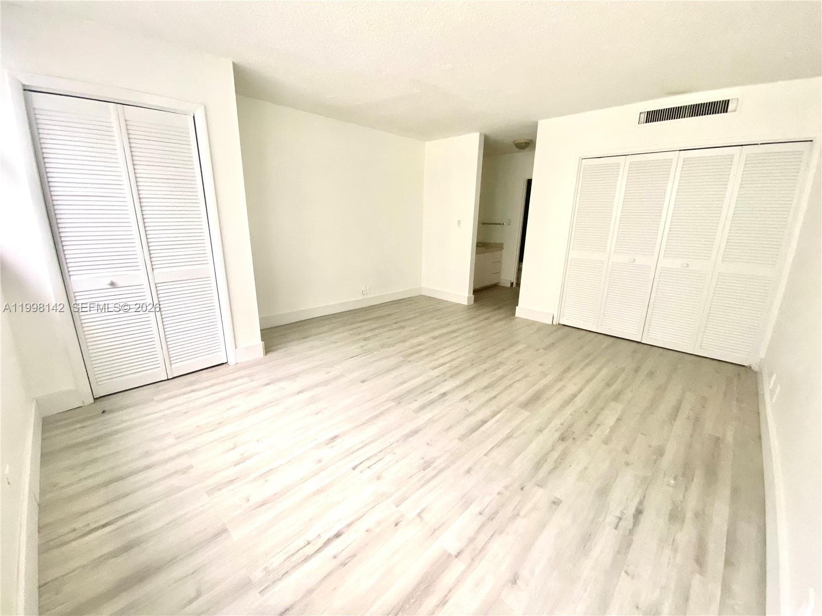 9225 Collins Ave 706 photo 18