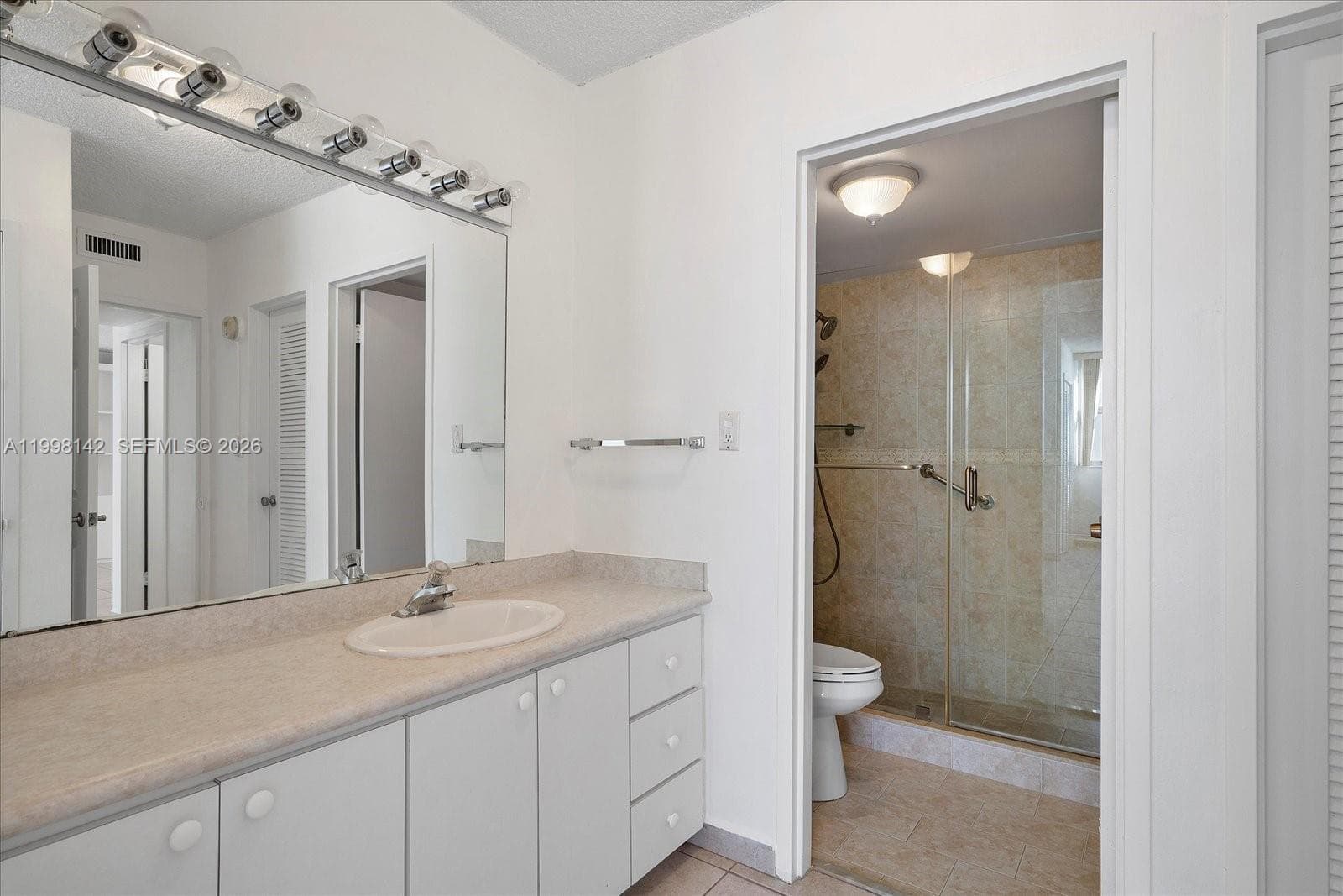 9225 Collins Ave 706 photo 19