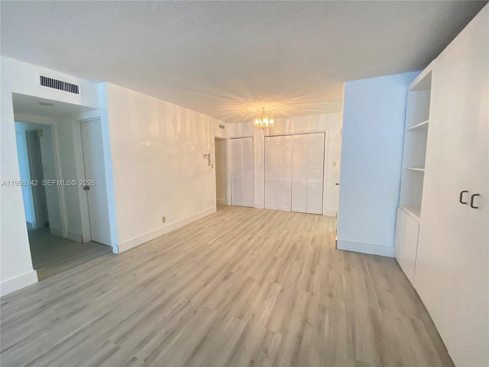 9225 Collins Ave 706 photo 4