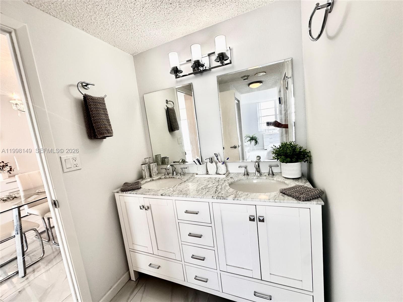 500 Bayview Dr 717 photo 17