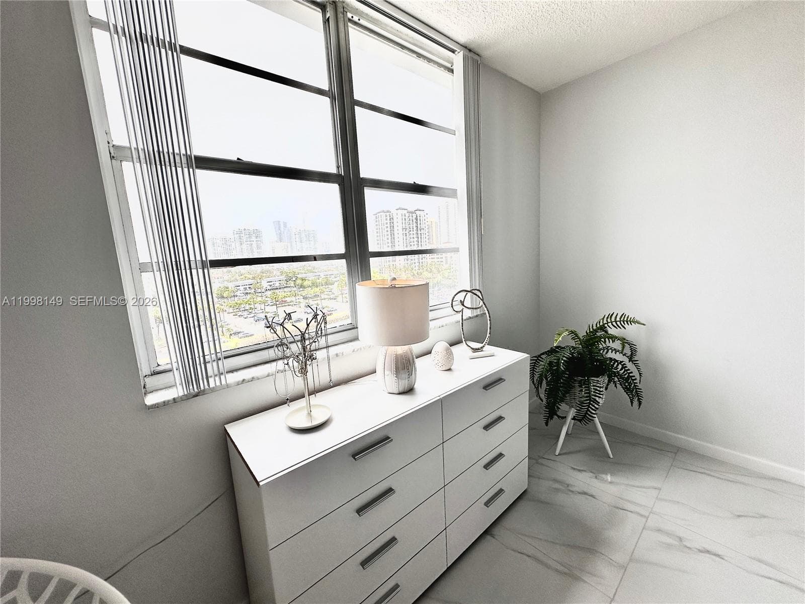 500 Bayview Dr 717 photo 15