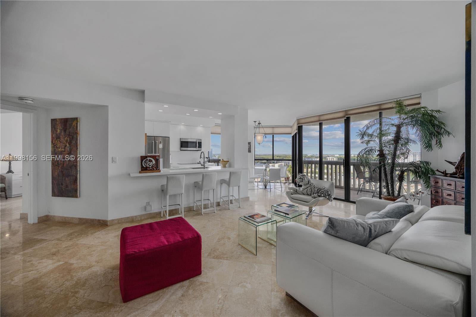 1000 Island Blvd 1910 photo 13