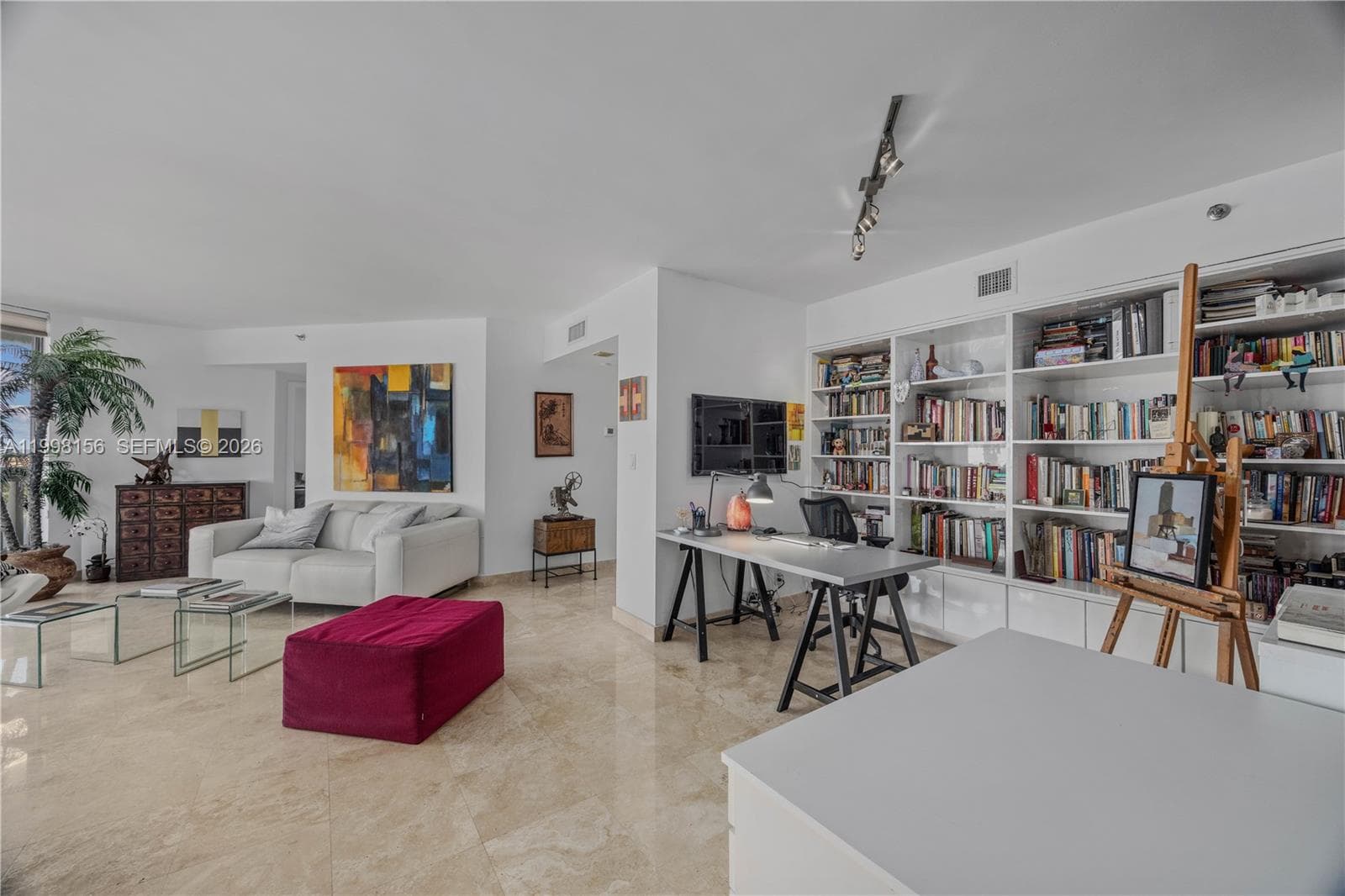 1000 Island Blvd 1910 photo 14