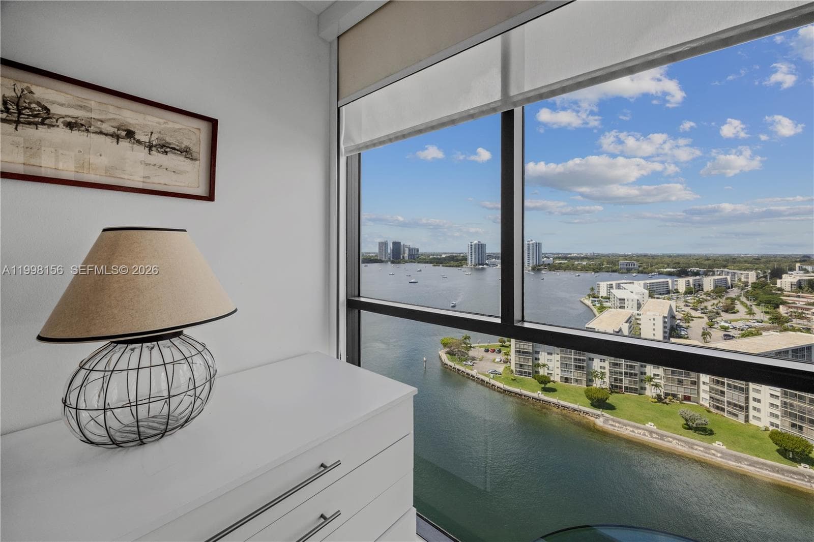 1000 Island Blvd 1910 photo 25