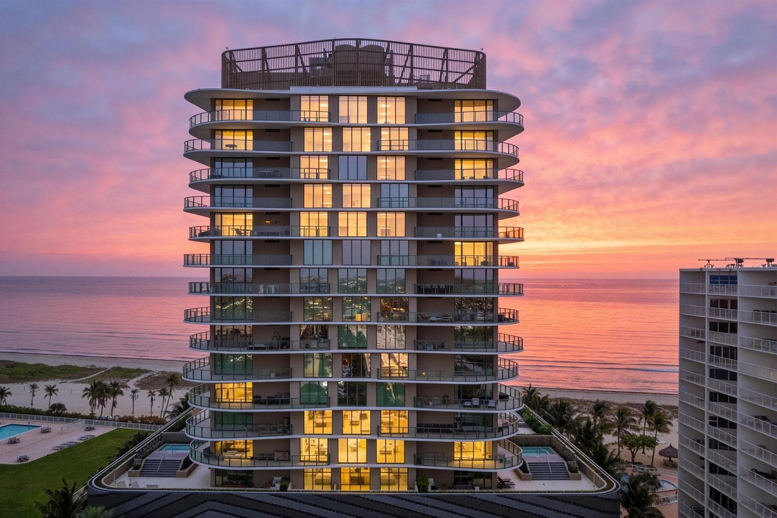 730 N Ocean Boulevard 505 photo 2