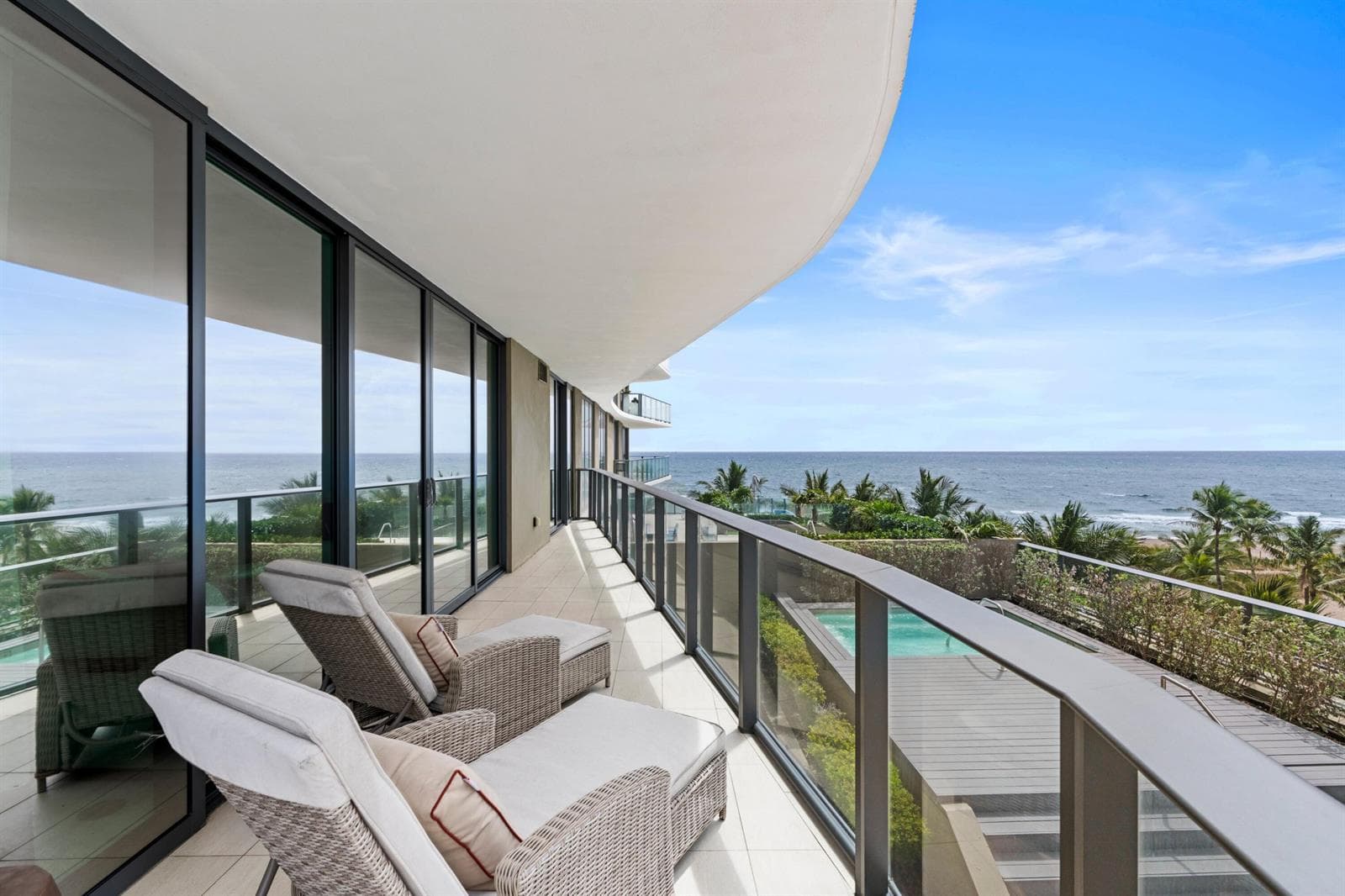 730 N Ocean Boulevard 505 photo 3