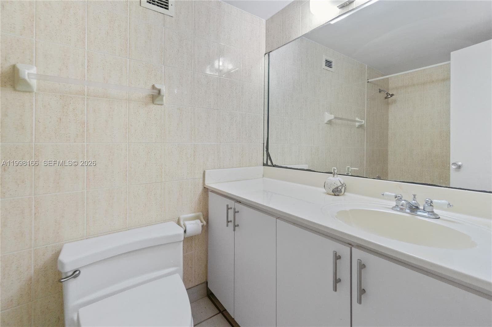 100 Lincoln Rd 734 photo 12