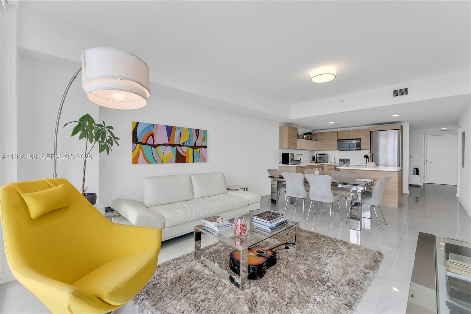 16385 Biscayne Blvd 1819 photo 8