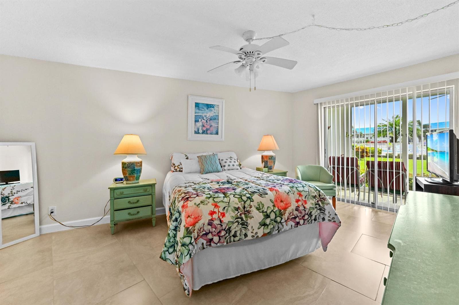 5540 N Ocean Boulevard 107 photo 12