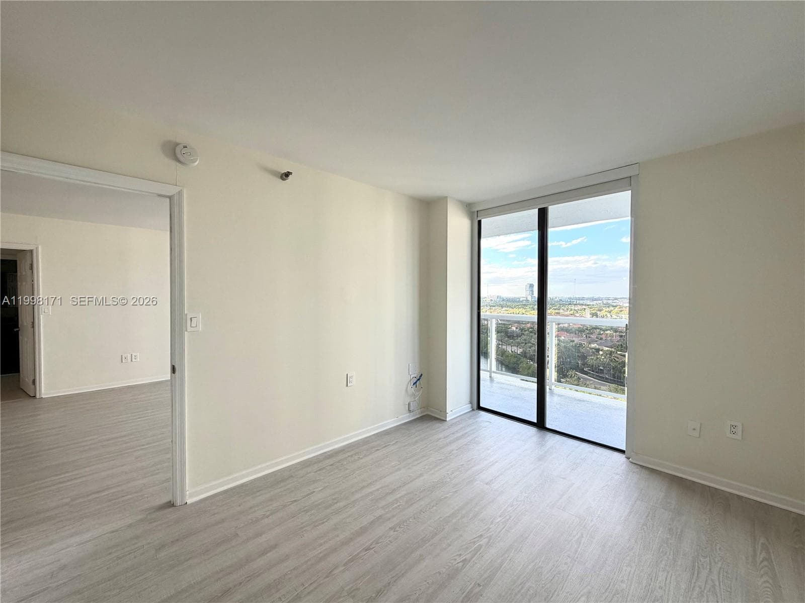 20515 Country Club Dr 1642 photo 22
