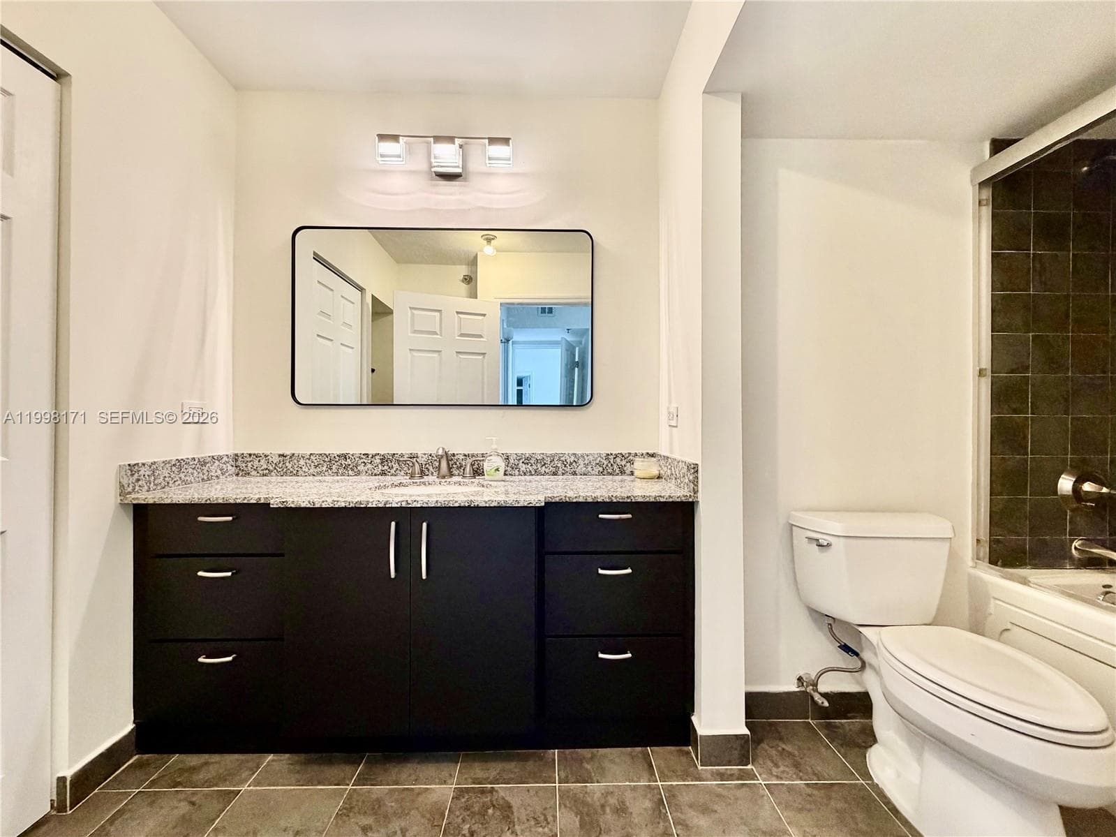 20515 Country Club Dr 1642 photo 15