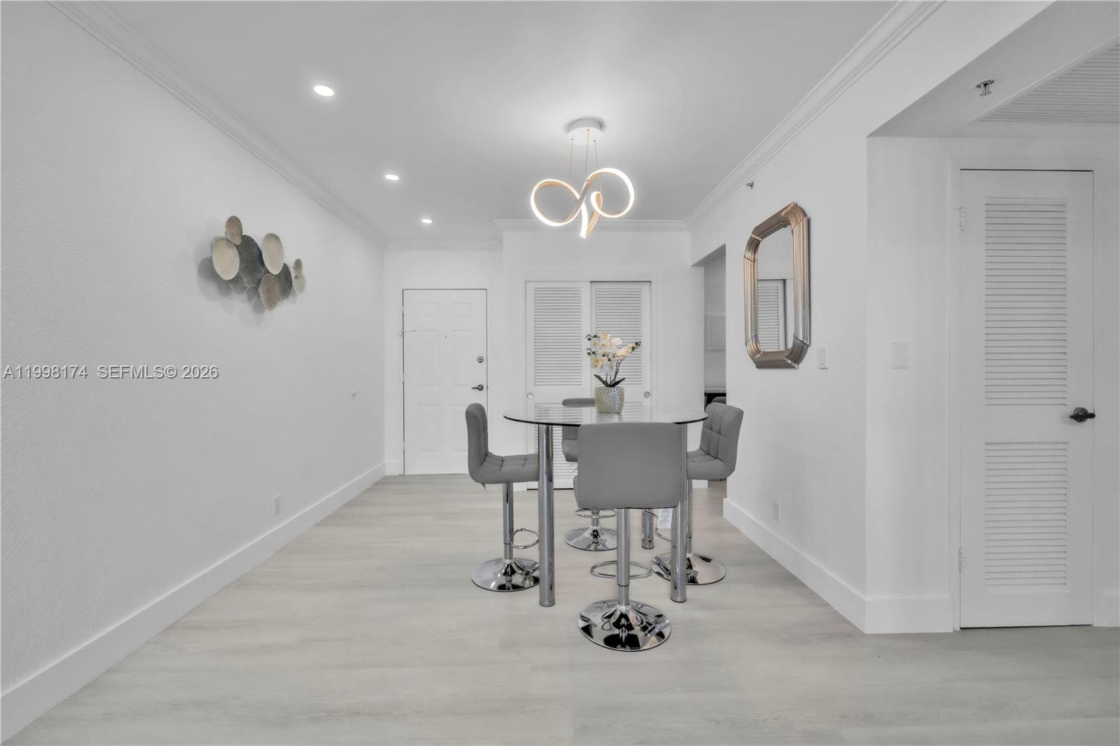 2501 S Ocean Dr PH38(Availabe NOW) photo 14