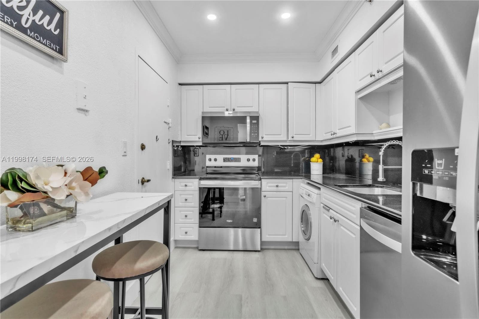 2501 S Ocean Dr PH38(Availabe NOW) photo 8