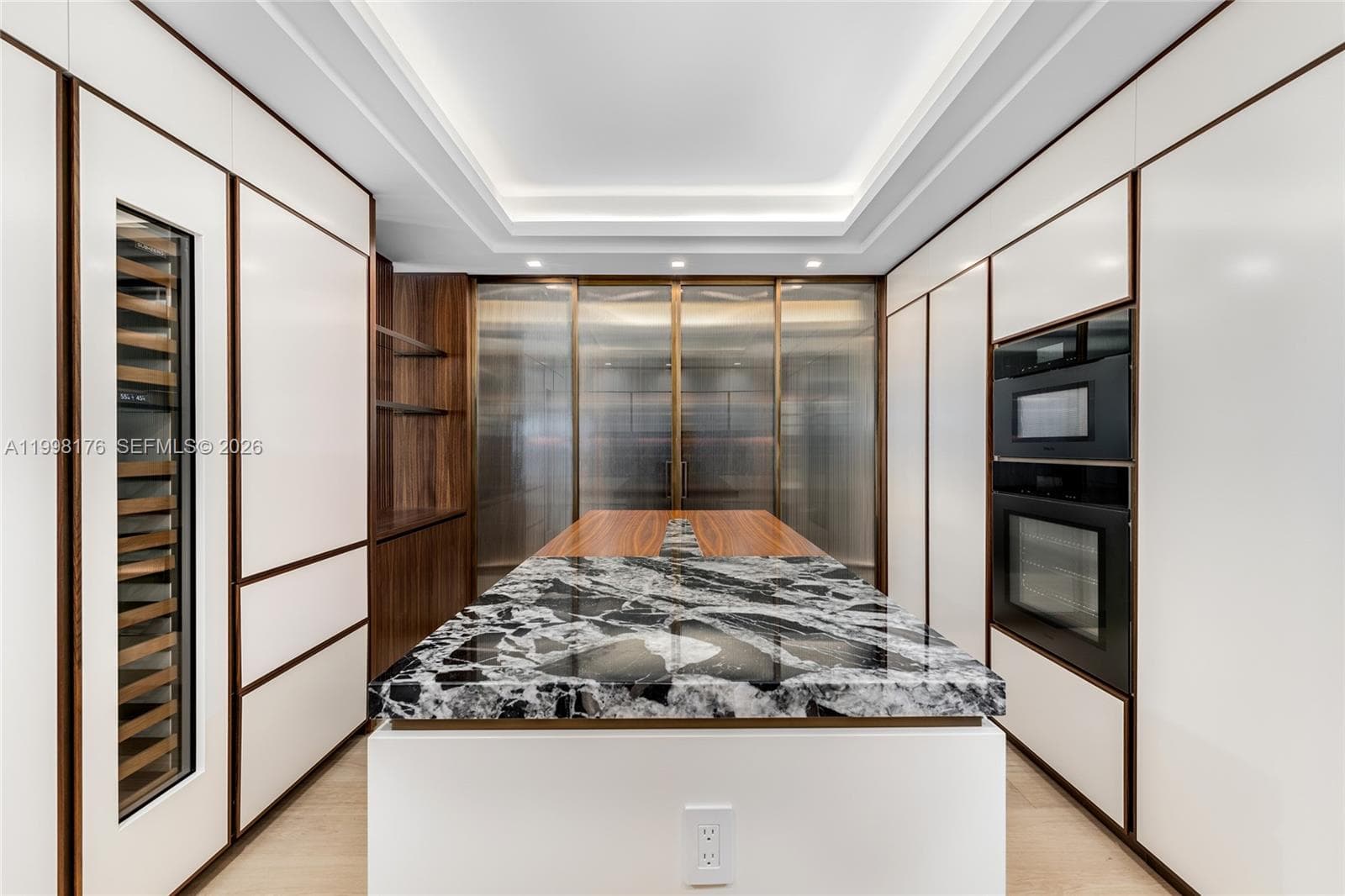 7445 Fisher Island Dr 7445 photo 17