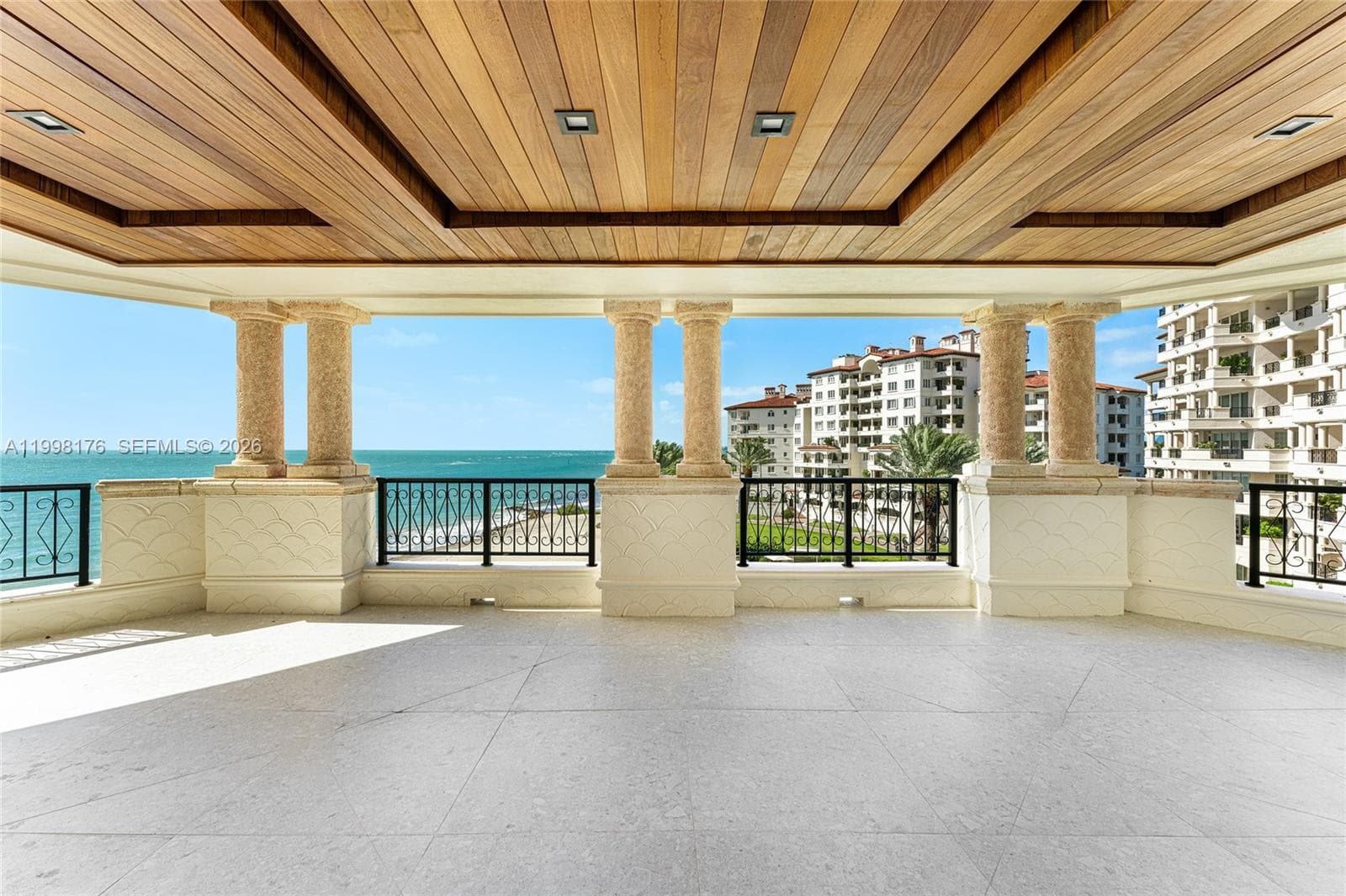 7445 Fisher Island Dr 7445 photo 7