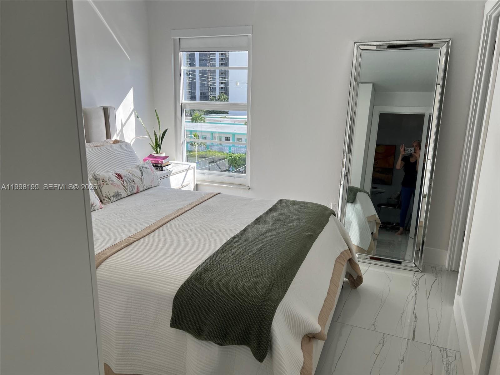 6545 Indian Creek Dr 506 photo 23