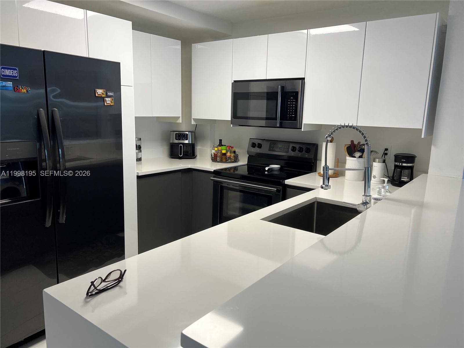 6545 Indian Creek Dr 506 photo 3