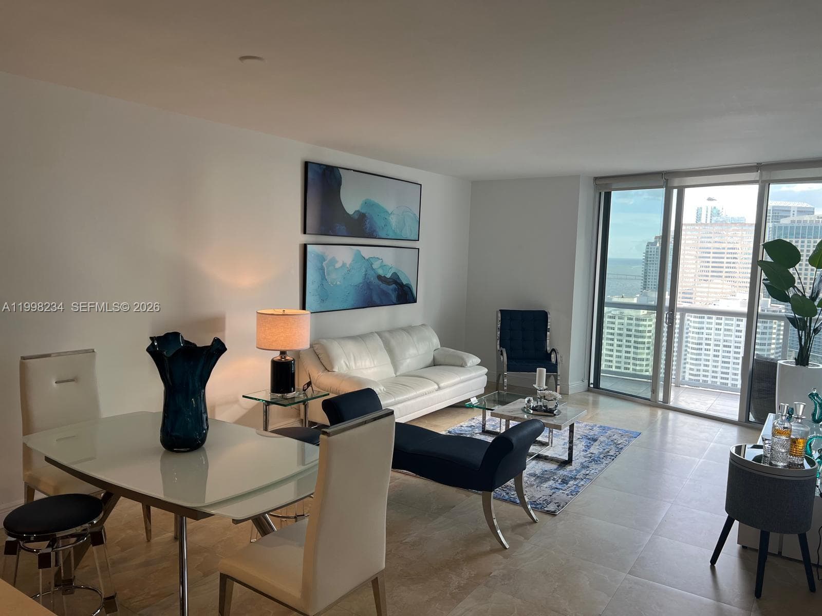 495 Brickell ave 2707 photo 12