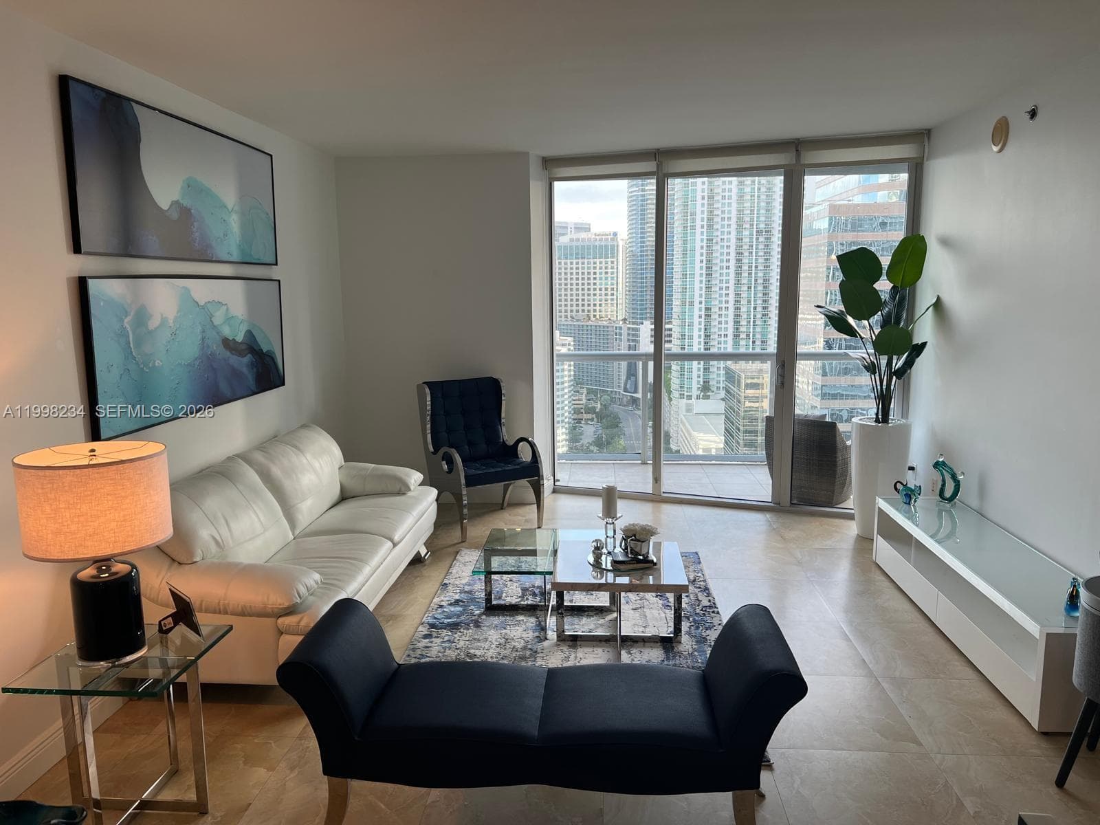 495 Brickell ave 2707 photo 10