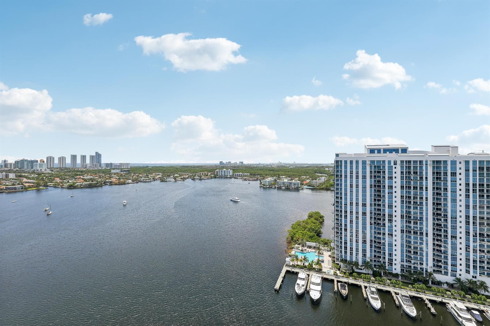 17301 Biscayne Boulevard Ph-7 photo 9