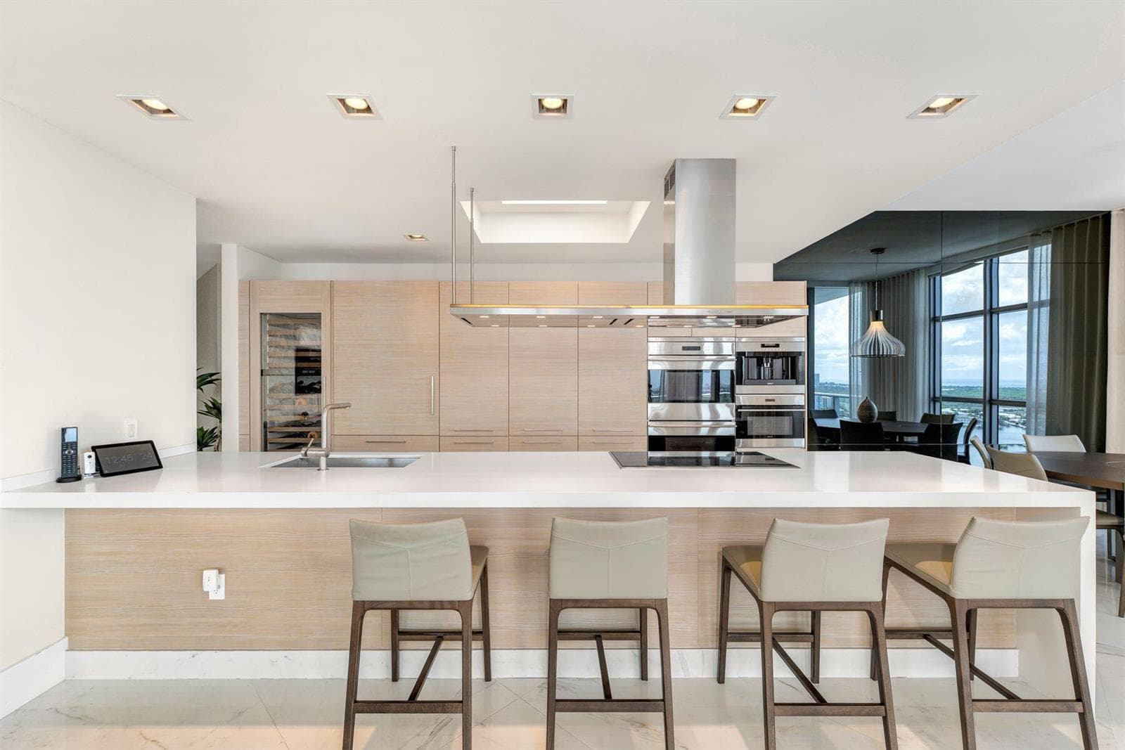 17301 Biscayne Boulevard Ph-7 photo 14