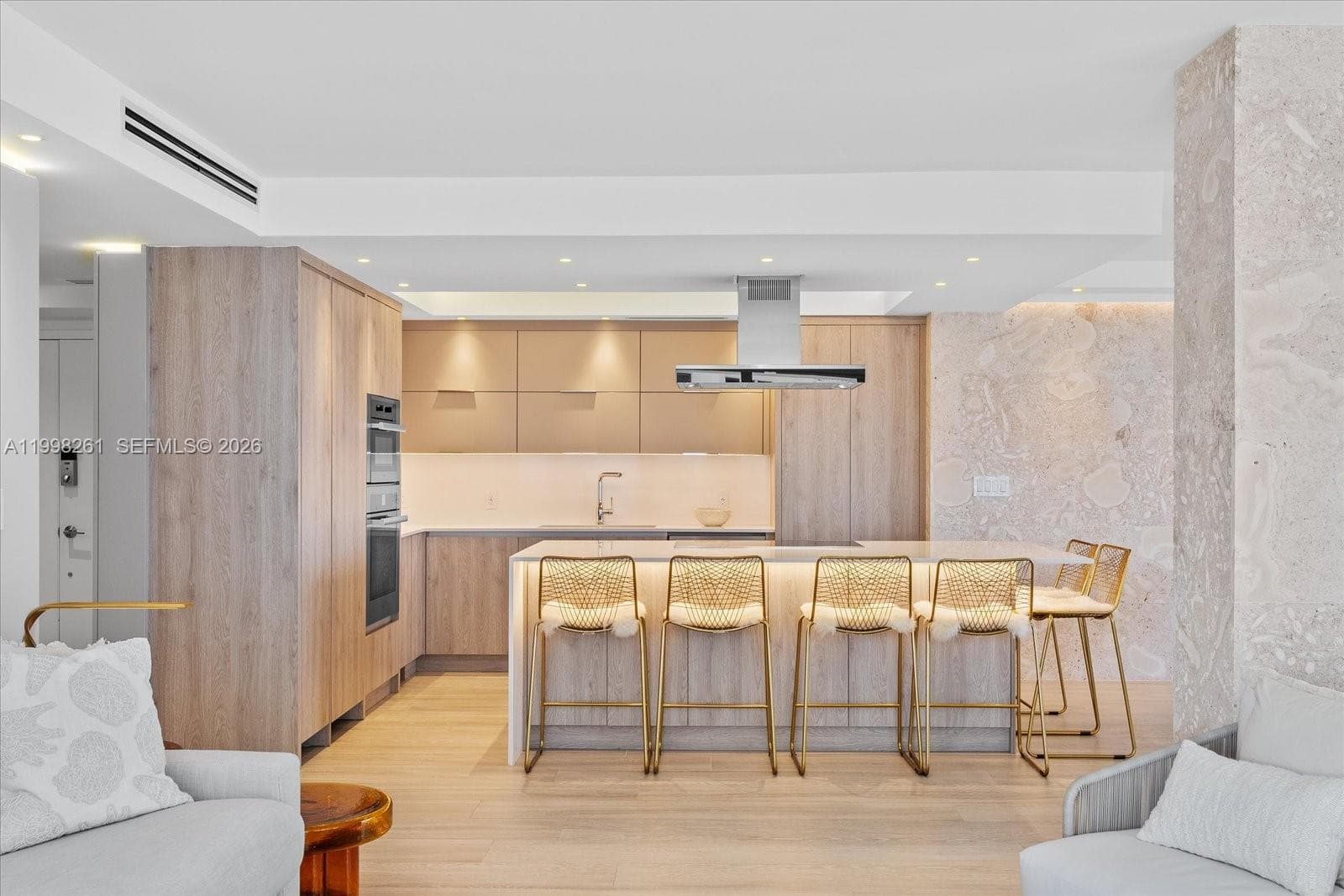 199 Ocean Lane Dr 1001 photo 5