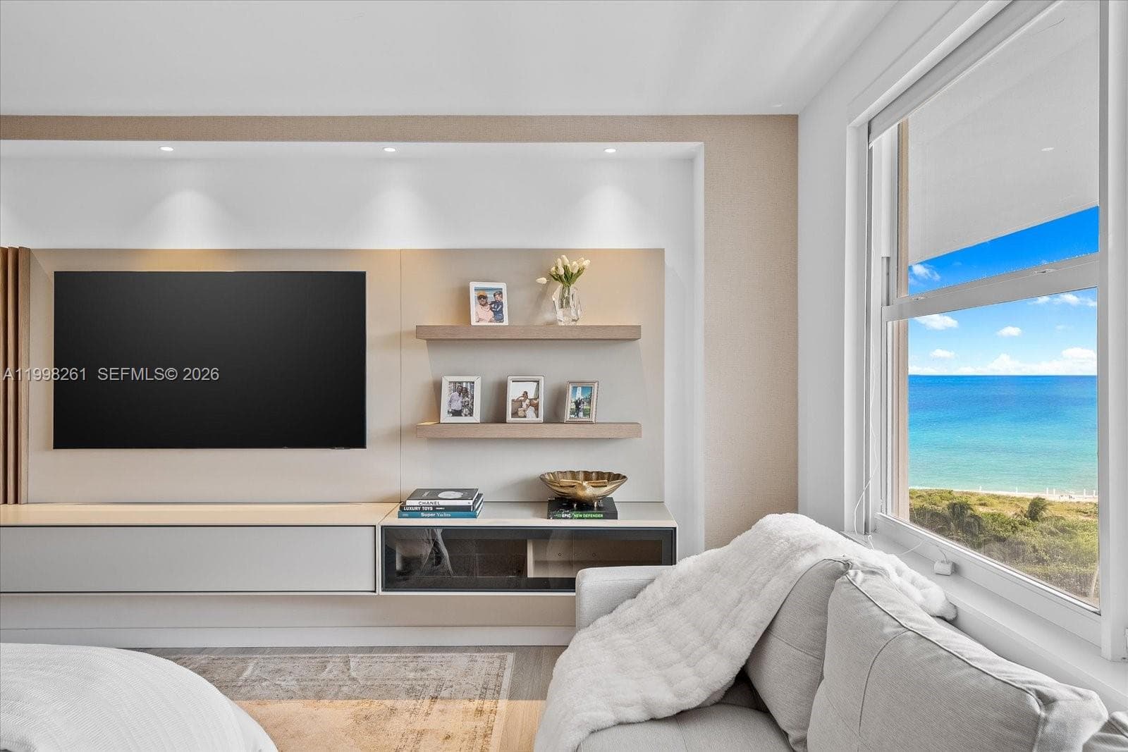 199 Ocean Lane Dr 1001 photo 20