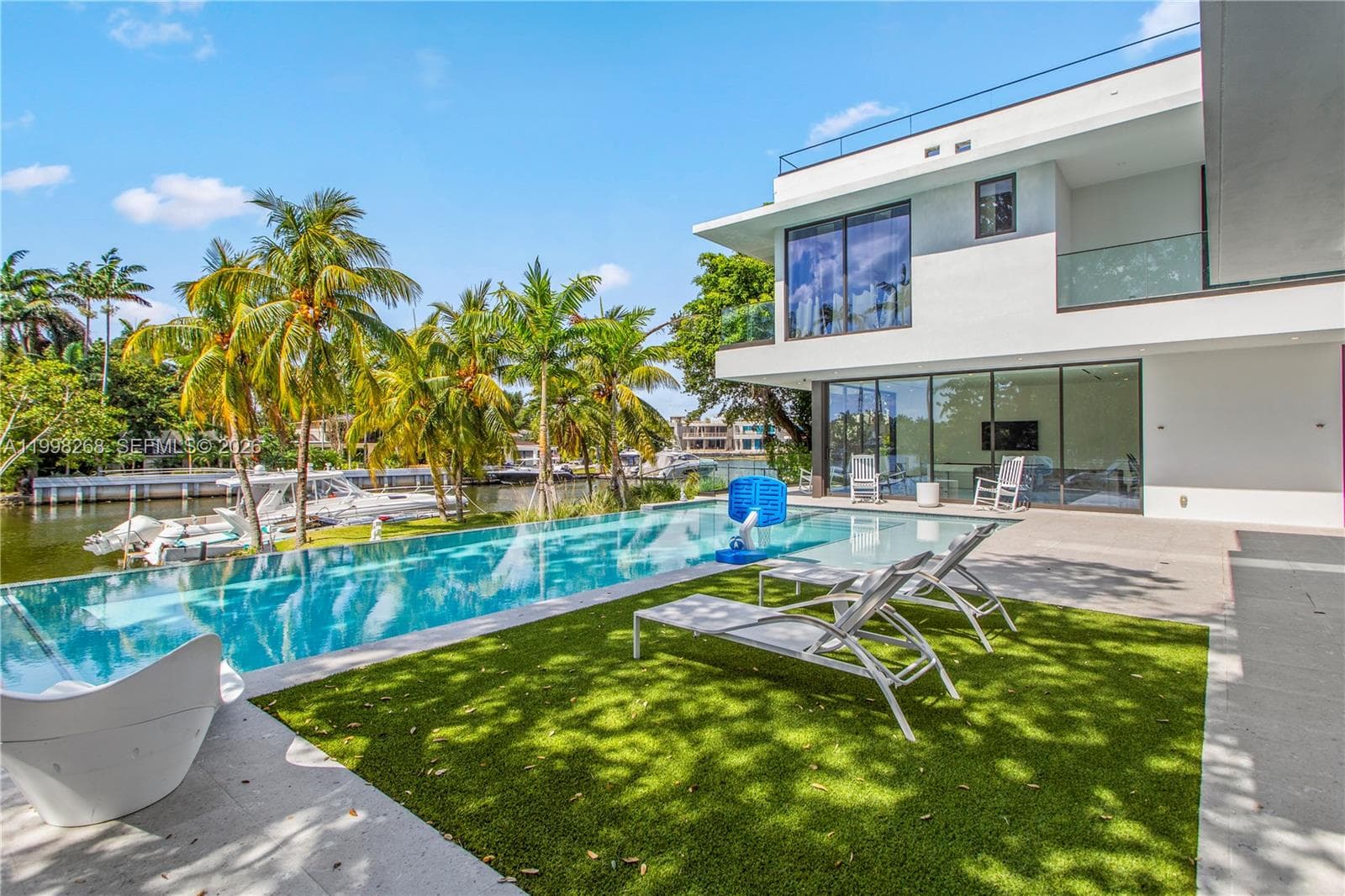 922 78th St photo 10