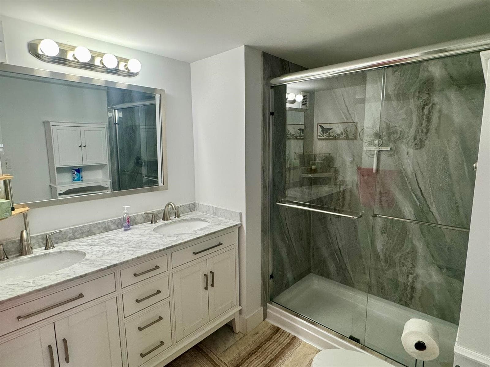 1629 Riverview Road 221 photo 12