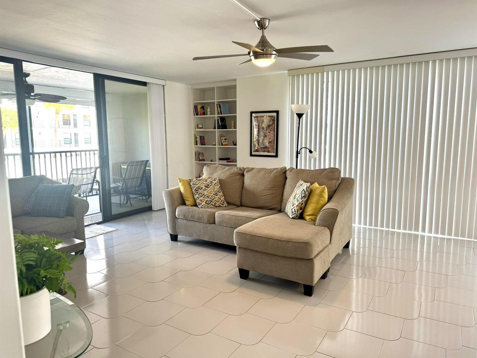 1629 Riverview Road 221 photo 8