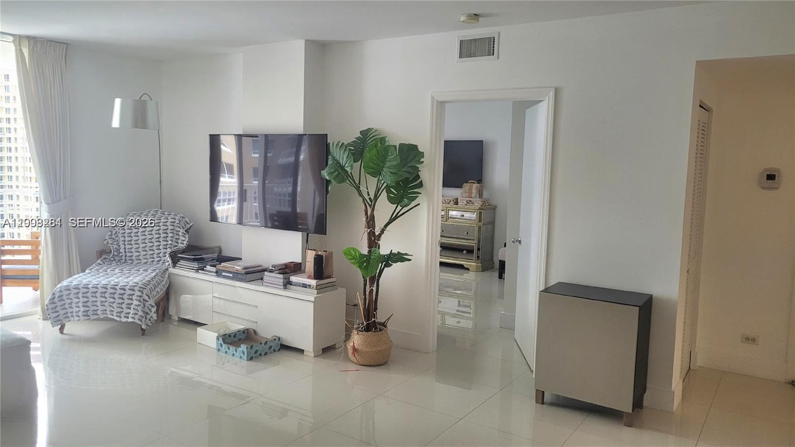 701 Brickell Key Blvd 2306 photo 6