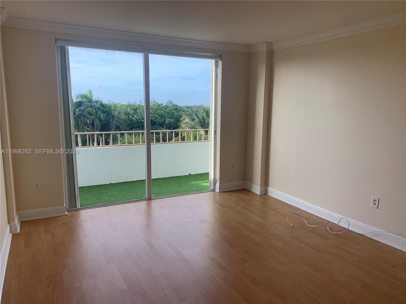 177 Ocean Lane Dr 512 photo 12