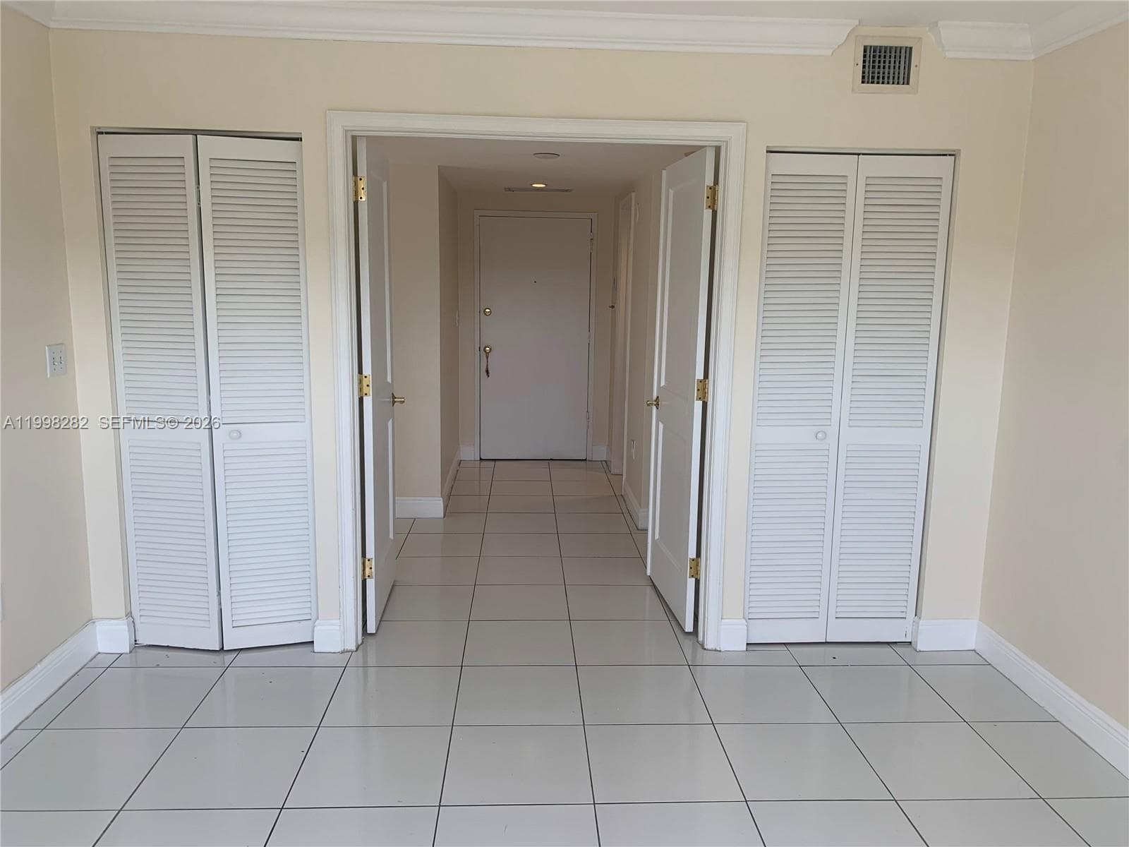 177 Ocean Lane Dr 512 photo 8