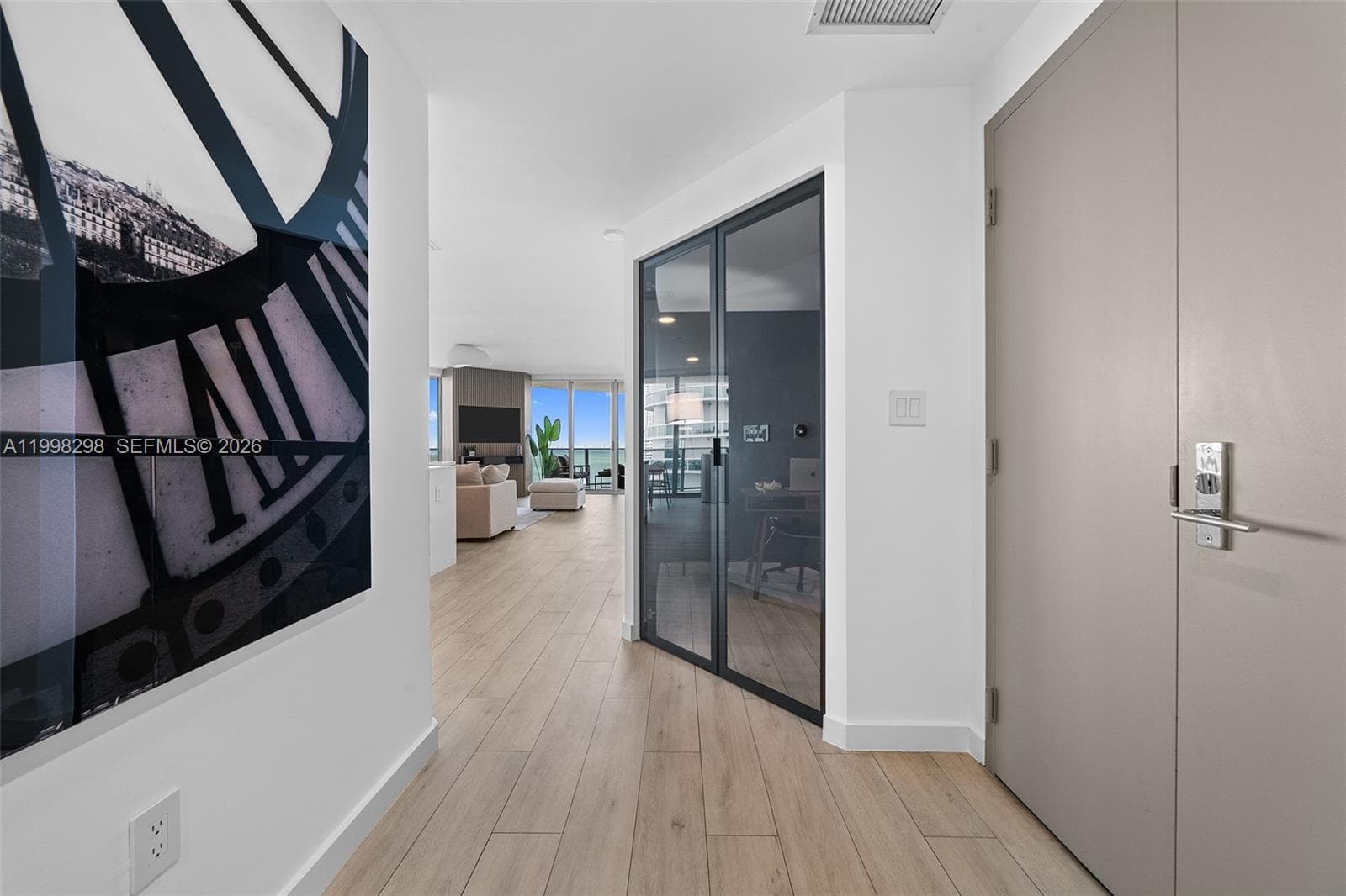 488 18th St 715 photo 13