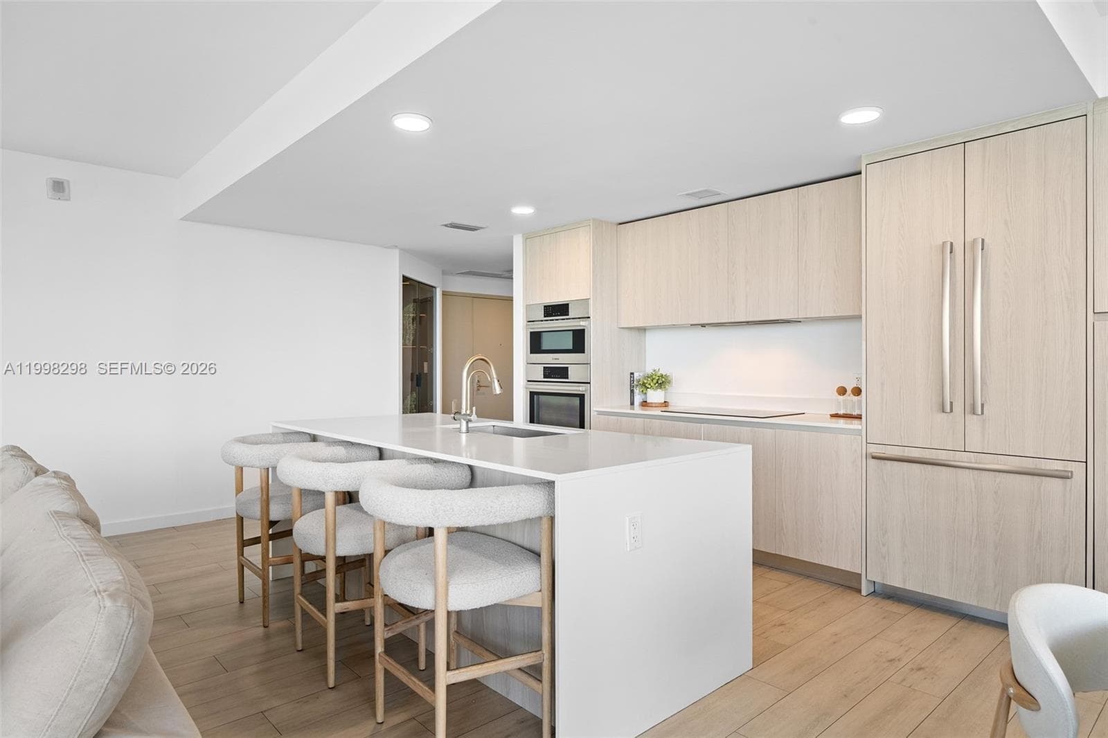 488 18th St 715 photo 22