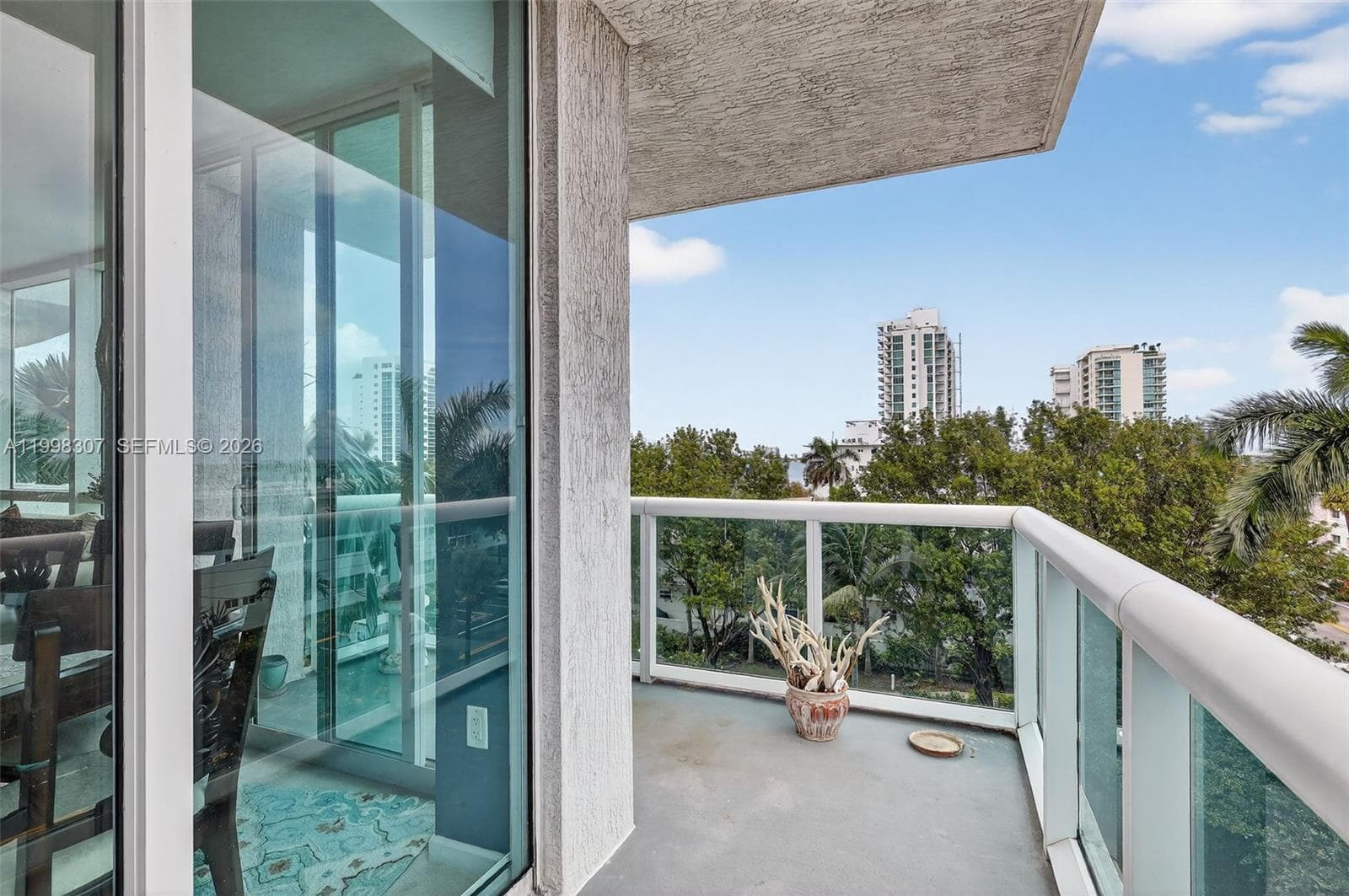 7910 Harbor Island Dr 406 photo 20