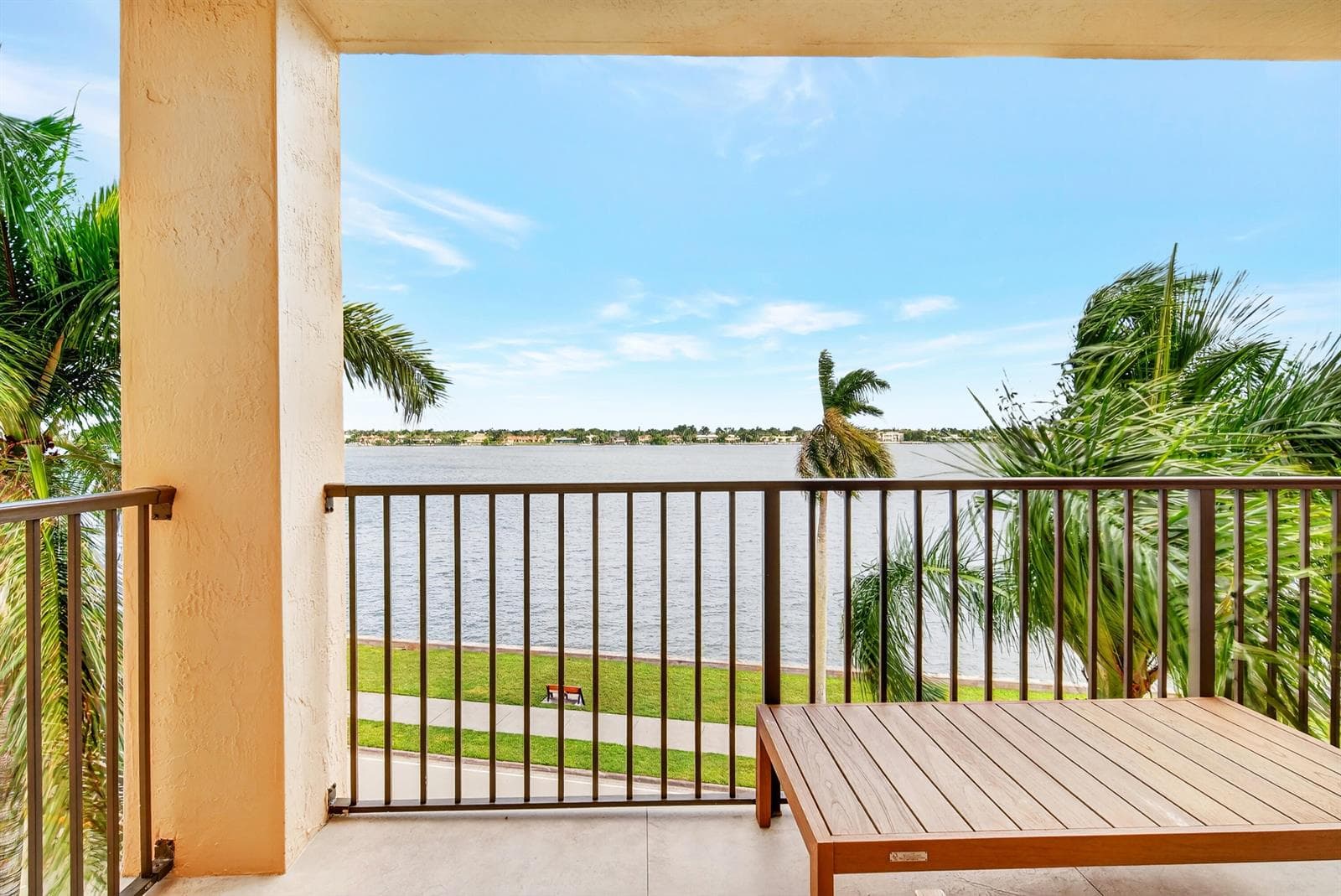 1801 N Flagler Drive 501 photo 24