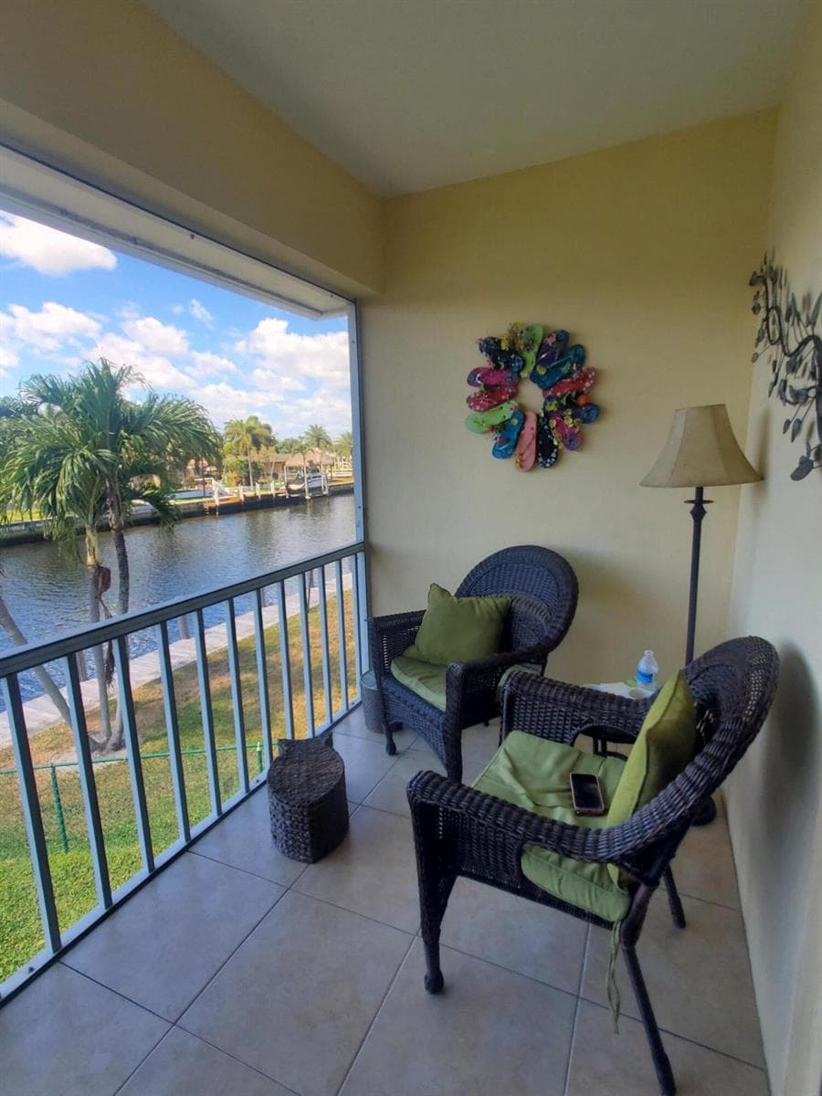 912 Pine Drive 211 photo 16