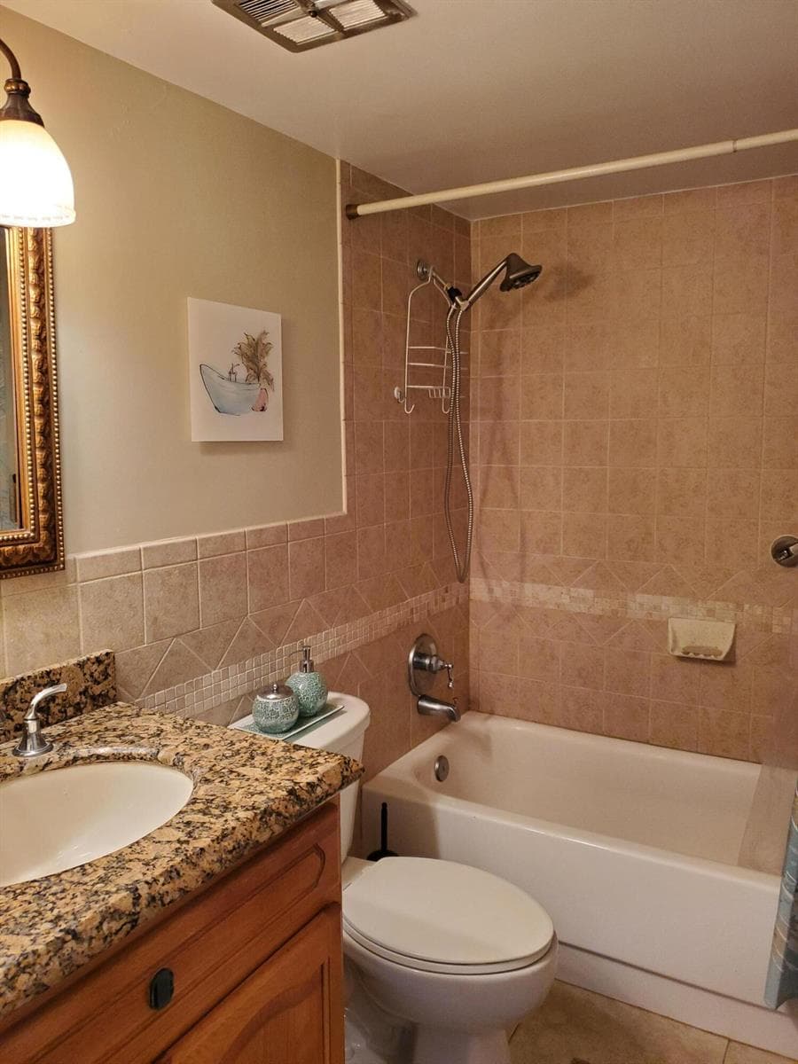912 Pine Drive 211 photo 10