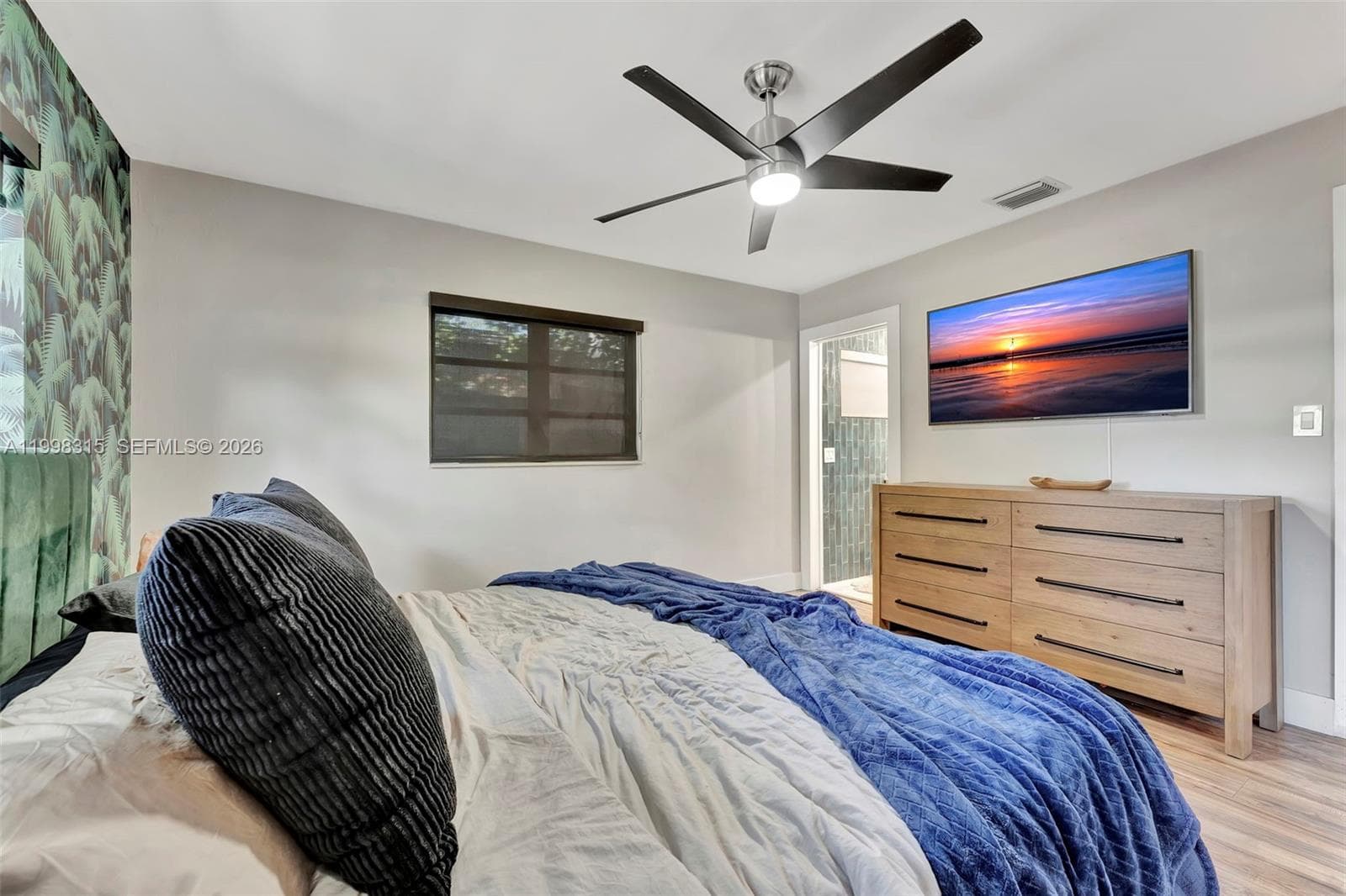 3043 Hayes Street photo 18