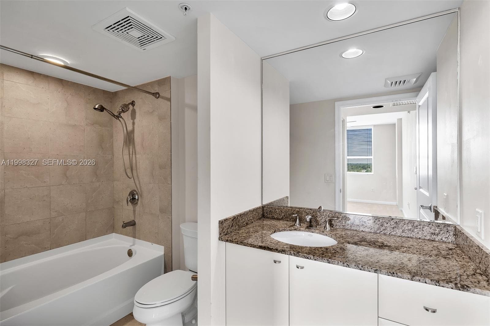 610 Las Olas Blvd 1121N photo 9