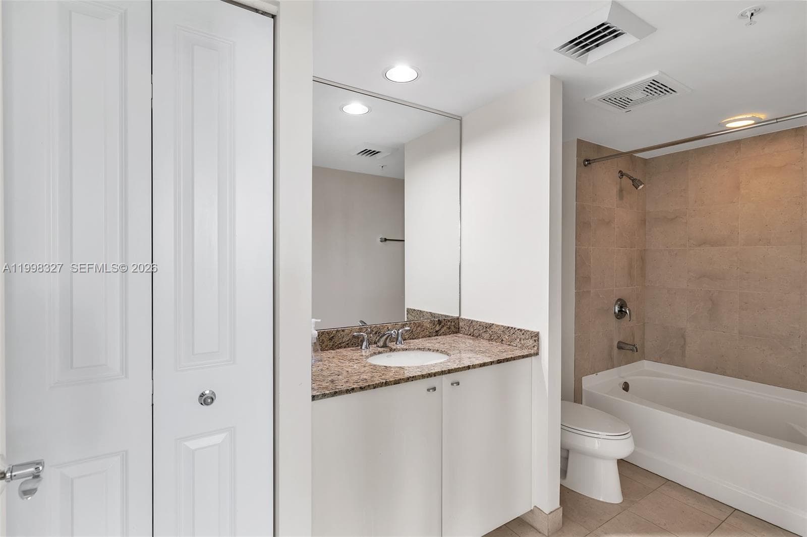 610 Las Olas Blvd 1121N photo 11