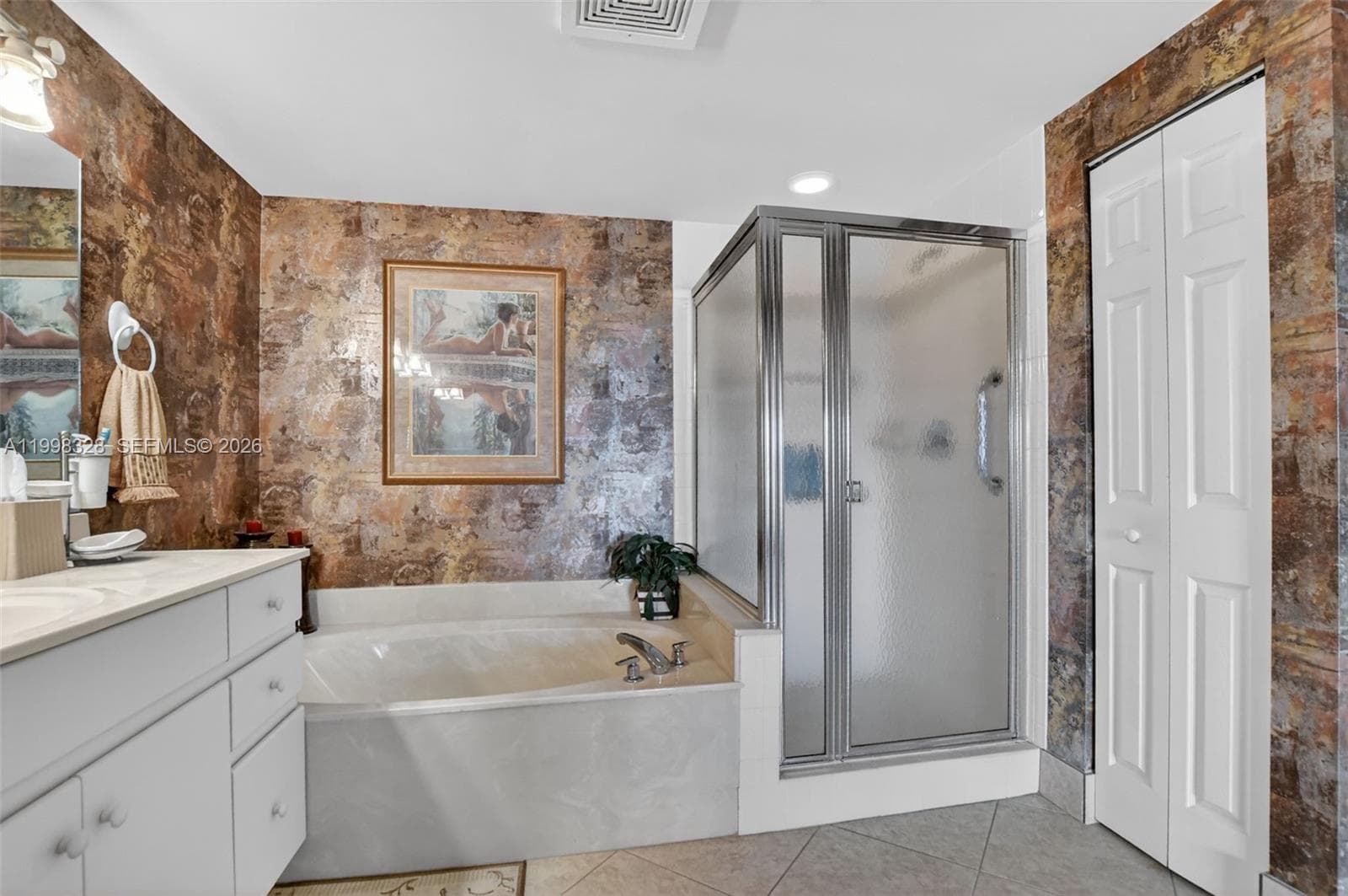 5938 Crystal Shores Dr 301 photo 20